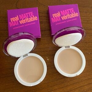 NIB Matifying Pressed Powder